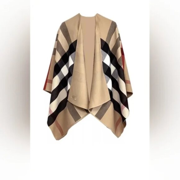 Burberry Reversible Check Wool Cape - Picture 6 of 7